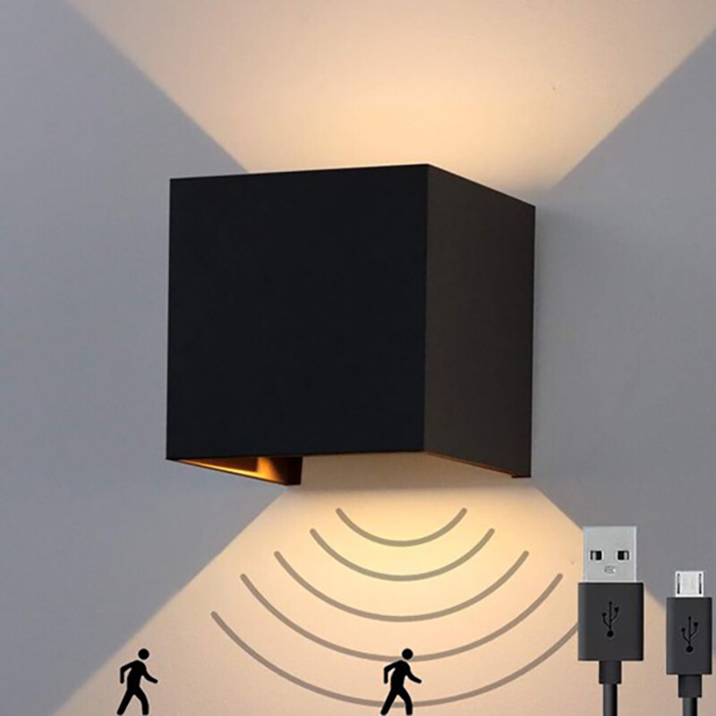 Oplaadbare wandlamp op accu - draadloze wandlamp op batterijen - nachtlampje - met bewegingssensor - trapverlichting - ALUMINIUM - 2700K - 10x10cm - zwart - 12 uur continue licht